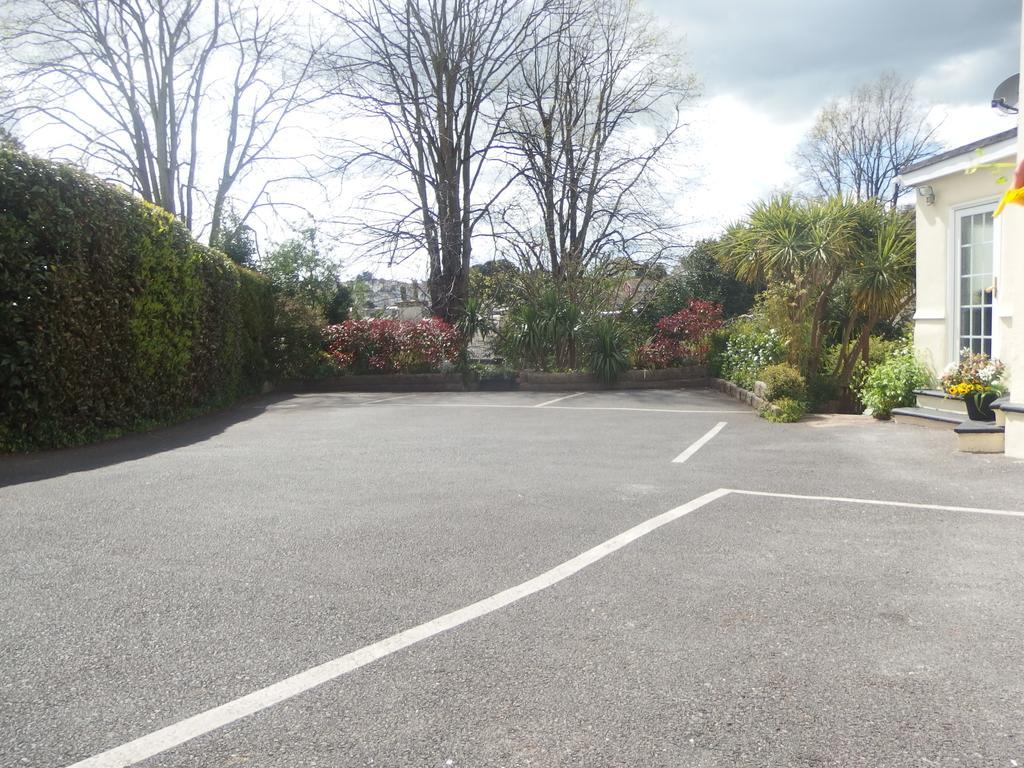Carlton Court Bed and Breakfast Torquay Exteriör bild